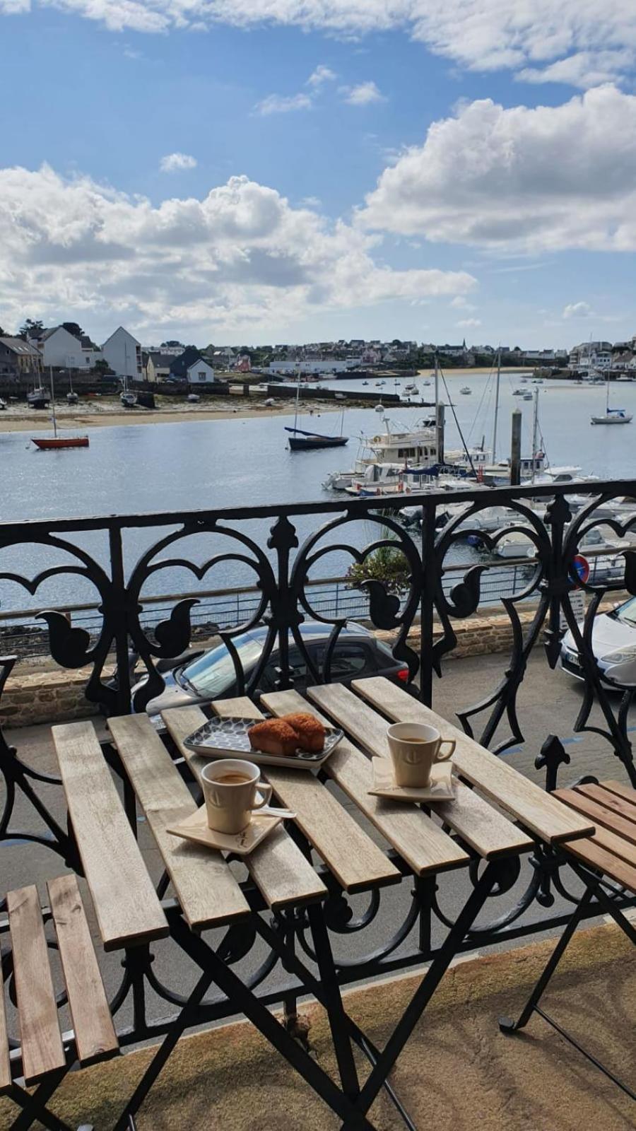Anatoline Audierne Appart'Hotel Vue Mer - Sea & Harbor Stay ภายนอก รูปภาพ