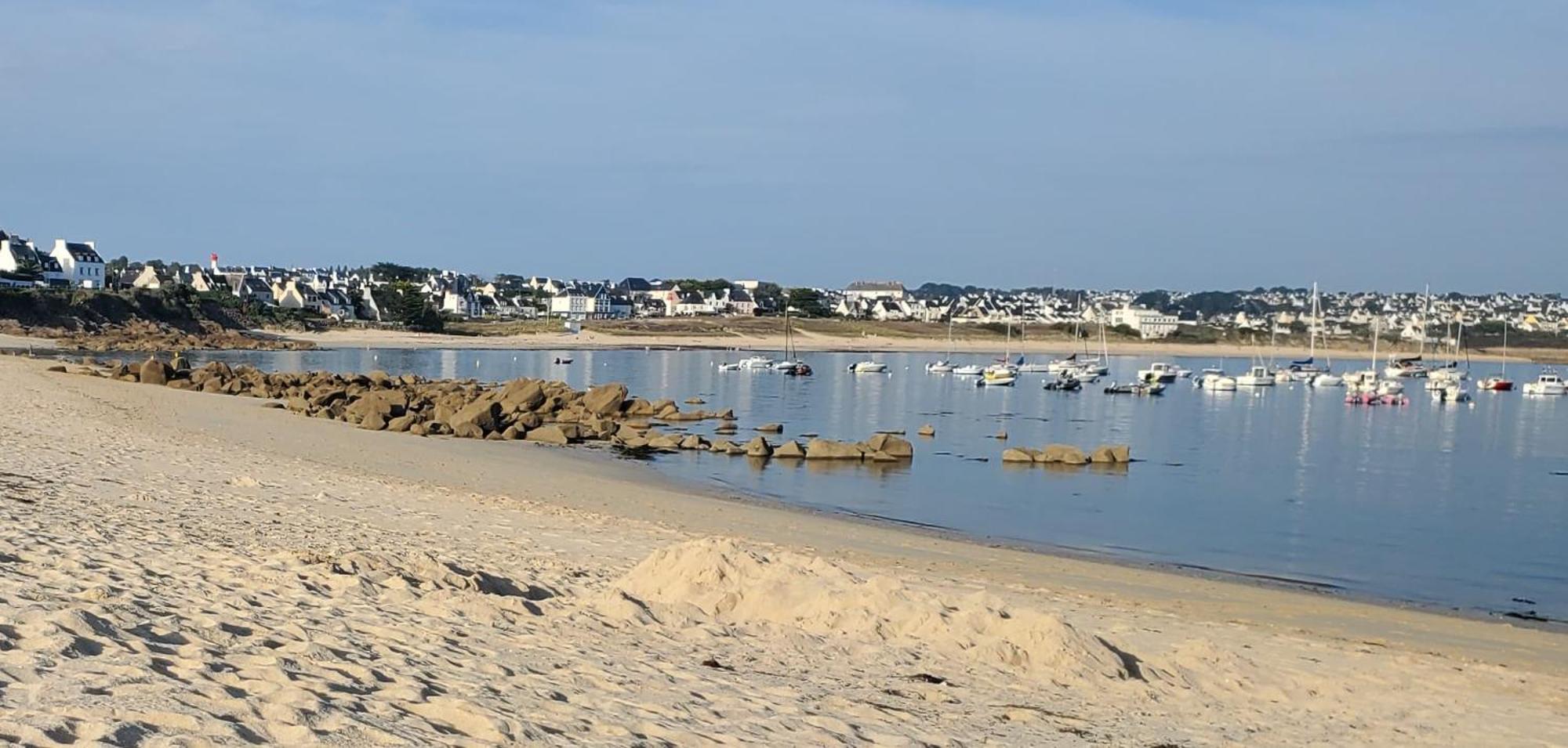 Anatoline Audierne Appart'Hotel Vue Mer - Sea & Harbor Stay ภายนอก รูปภาพ