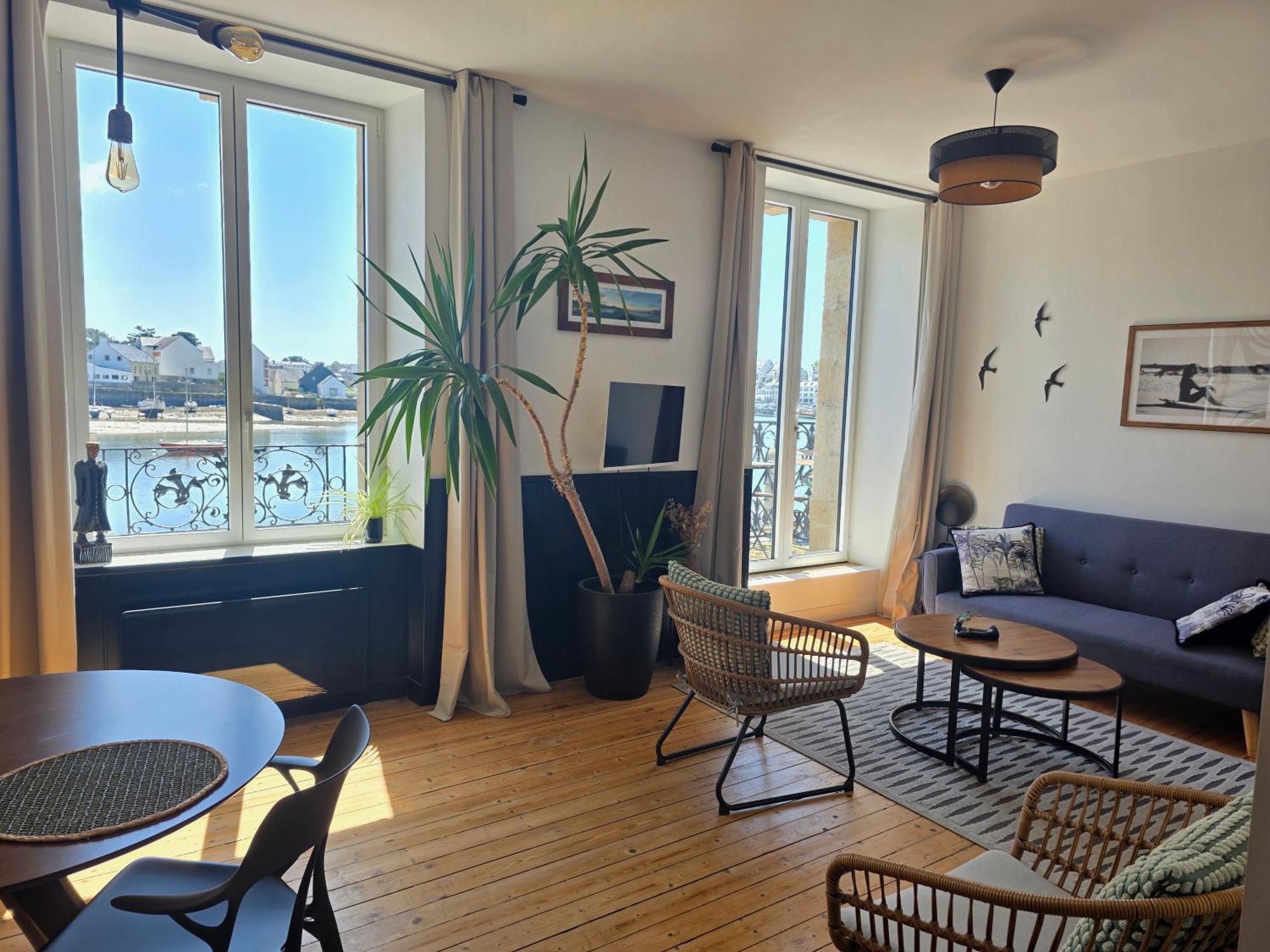 Anatoline Audierne Appart'Hotel Vue Mer - Sea & Harbor Stay ภายนอก รูปภาพ